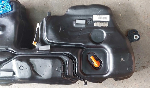 Tanque Combustivel Volvo Xc60 T8 Hìbrida 2024 - Imagem 2