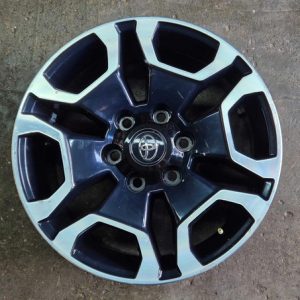 Roda Avula Toyota Hilux Aro 2018 2022 Cinza