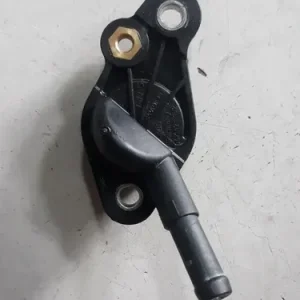 Flange Bomba De Água Golf 2.0 Gti 2019 06k121132