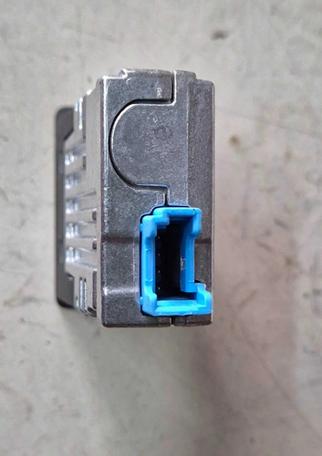 Tomada Usb Bmw X4 M30i 2023 871193803 Cinza - Imagem 3