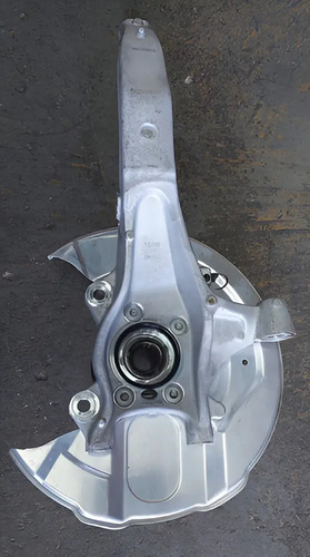 Montante Cubo Dianteiro Direito Volvo Xc60 D5 Momentum 2020 - Imagem 4