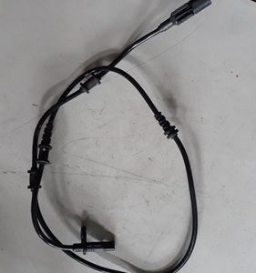 Sensor Abs Dianteiro Direito Mercedes Gla 200 2018