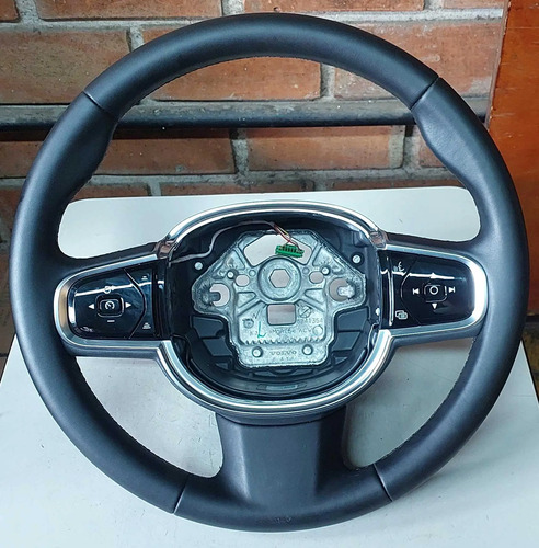Volante Volvo Xc60 T8 Hìbrida Ultimate 2023/2024 - Imagem 2