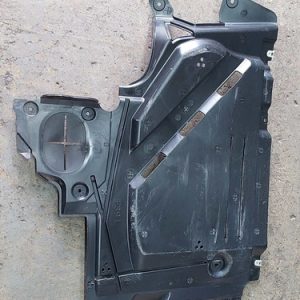Proteção Tanque Combustível Esquerda Bmw X1 F48 2016 7354759