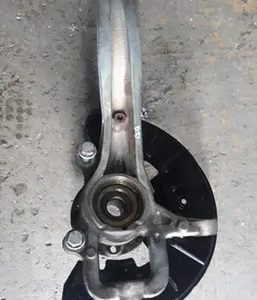 Montante Cubo Dianteiro Direito Audi Q7 3.0 V6 Tfsi 2015