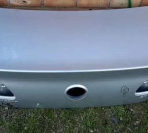 Tampa Porta Malas Traseira Vw Passat 2008 Prateado