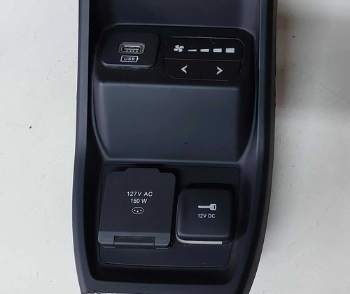 Moldura Difusor Ar Usb Tomada 127v 12v Jeep Commander 2022 - Imagem 2