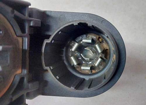 Tomada Engate Reboque Ram 1500 Night Edition 2024 - Imagem 5