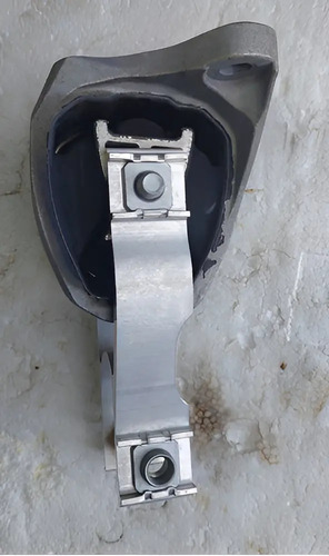 Coxim Inferior Motor Volvo Xc60 T8 Hìbrida 2024 31480564 - Imagem 4