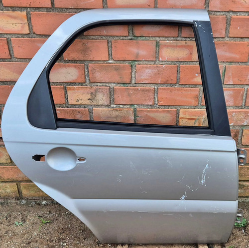Porta Traseira Direita Fiat Palio Elx 2010/2011 Traseira Direita Dourado