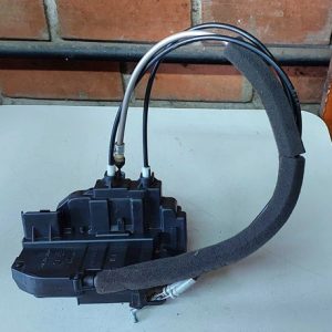 Fechadura Porta Traseira Esquerda Nissan Tiida Sedan2010