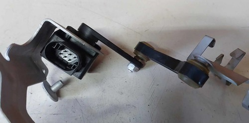 Sensor Nível Suspensão Farol Traseiro Mercedes Glc250 2018 - Imagem 2