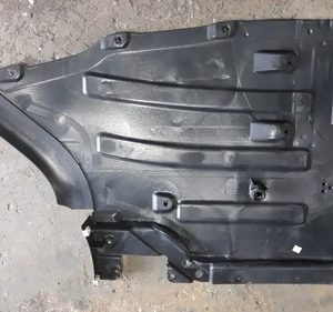 Protetor Assoalho Tanque Lado Direito Bmw X4 M40i 2019