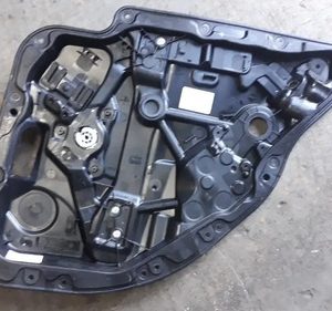 Máquina De Vidro Traseira Direita Mercedes C180 Cgi 2019