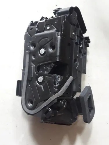 Fechadura Porta Traseira Direita Audi Q3 2021 - Imagem 3