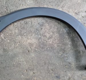 Moldura Paralama Traseiro Direito Byd Mini Dolphin 2025 Branco