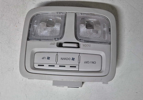 Luz De Teto Cortesia Mitsubishi Pajero Sport 2025 - Imagem 2