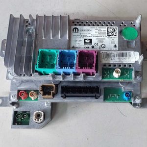 Módulo Multimidia Dodge Ram Laramie 2500 2023/2024 68583500 Prata