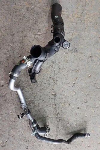 Duto Mangueira Cano Bomba Água Renault Kardian 1.0 3cc 2025