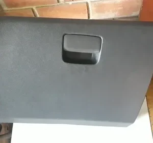 Tampa Porta Luvas Mercedes Gla200 2018