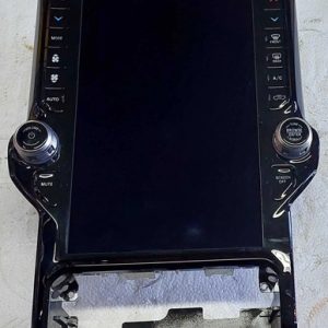 Tela Multimidia Dodge Ram Longhorn 3500 2022  Preto