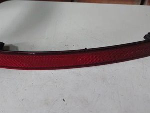 Refletor Olho De Gato Lado Direito Volvo Xc90 T6 2019 Vermelho