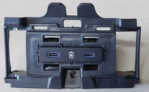 Tomada Usb Renault Kardian Tech 2025 Preto