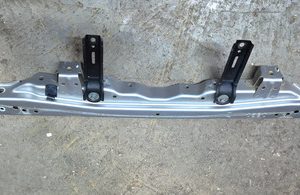 Travessa Painel Frontal Toyota Hilux 2.8 2016/2022