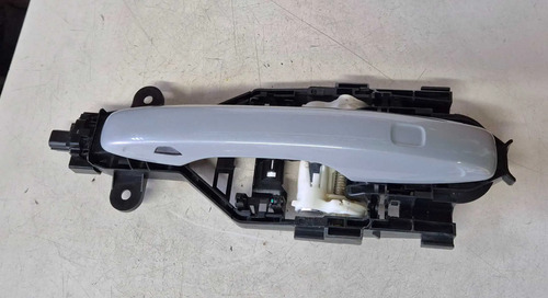 Maçaneta Externa Porta Traseira Esquerda Volvo Xc60 T8 2024 Cinza Traseira - Imagem 3