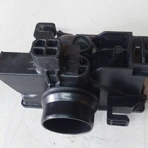 Caixa Esquerda Radiador Volvo Xc60 T8 Hìbrida 2024