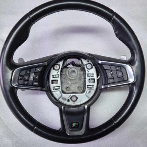 Volante Jaguar Xe 2.0 P250 2018 Detalhes Azul