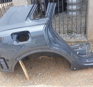 Lateral Lado Direito Audi Q3 2021
