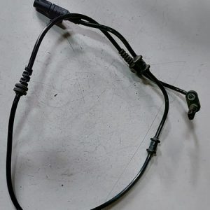 Sensor Abs Dianteiro Direito Cla 250 4matic A2465402510