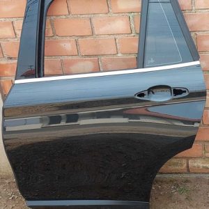 Porta Traseira Esquerda Bmw X1 X-line 2022 Traseira Esquerdo Preto