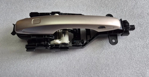 Maçaneta Externa Traseira Direita Volvo Xc60 T8 2023/2024 Dourado Traseira - Imagem 3