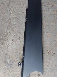 Moldura Porta Traseira Direita Bmw X2 1.5 3cc 2021
