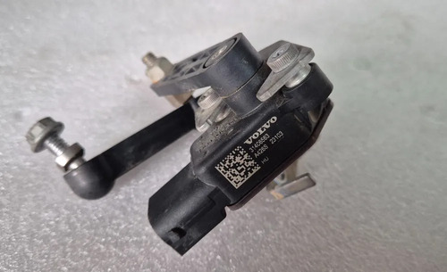Sensor Nivel Suspensão Traseiro Volvo Xc60 T8 Hìbrida 2024 - Imagem 4