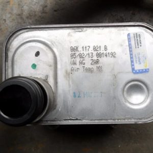 Radiador De Oleo Resfriador Motor Vw Jetta Tsi 211 Cv 2013