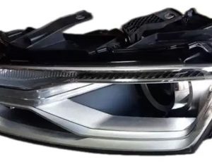 Farol Lado Esquerdo Audi Q3 2019 Completo