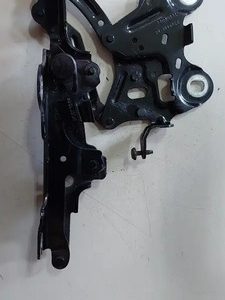 Braço Capô Dobradiça Lado Direito Bmw X1 F48 2016 7329442