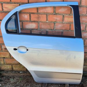 Porta Traseira Direita Volkswagen Gol G6 2014/2015 Traseira Direito Prata