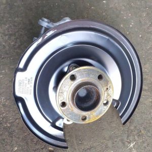 Cubo Montante Traseiro Esquerdo Volvo Xc40 1.5 3cc 2022