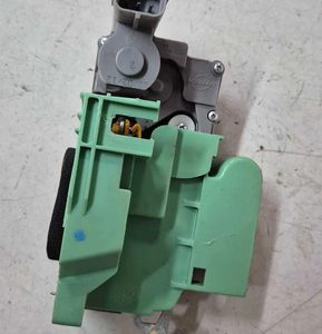 Fechadura Porta Dianteira Direita Fiat Uno Vivace 2011/2016