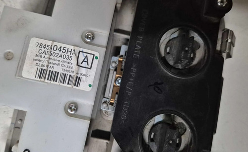 Luz De Teto Cortesia Mitsubishi Pajero Sport 2025 - Imagem 4
