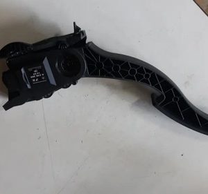 Pedal Acelerador Mercedes Gla200 2018