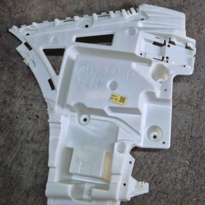 Guia Parachoque Traseiro Lado Esquerdo Bmw X4 2023