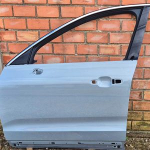 Porta Dianteira Esquerda Volvo Xc60 T8 Hìbrida 2024 Dianteira Esquerdo Cinza