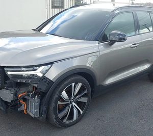 Volvo/ Xc40 T5 R-desing Hybrid 2022 Portas Paralamas