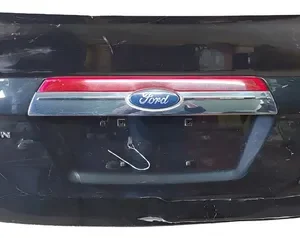 Tampa Traseira Ford Fusion 2010/2012 Preto