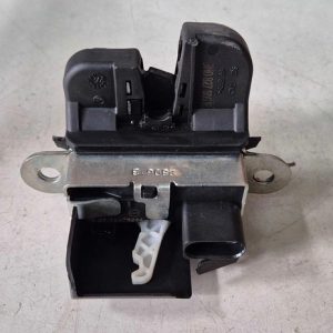 Fechadura Tampa Traseira Volkswagen Tiguan 2013/2014